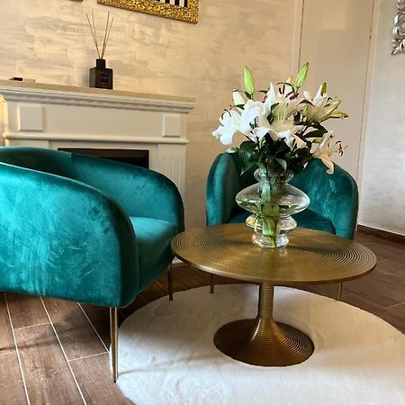 La Dolce Vita Luxury II Apartments With Best Free Private Parking In Center Пула Экстерьер фото